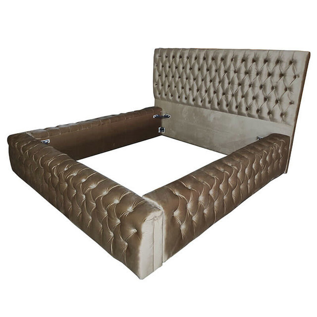 Chesterfield Bed