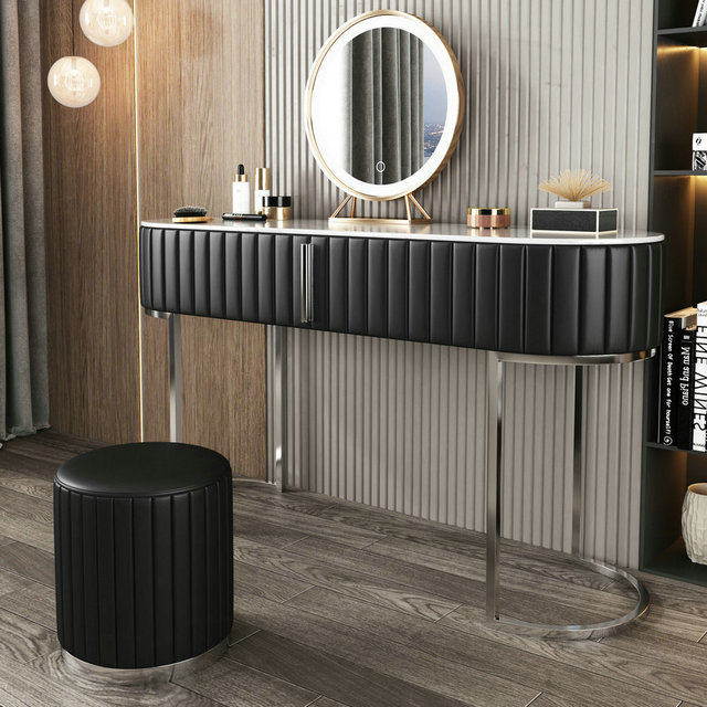 Dresser Table